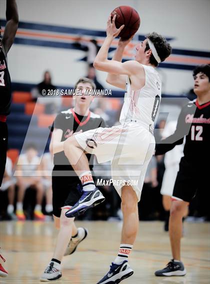 Thumbnail 1 in Chaminade vs Cleveland photogallery.