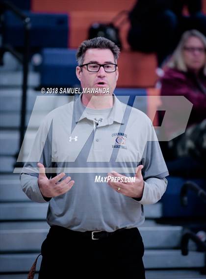 Thumbnail 2 in Chaminade vs Cleveland photogallery.