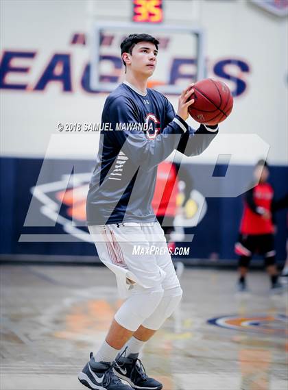Thumbnail 1 in Chaminade vs Cleveland photogallery.
