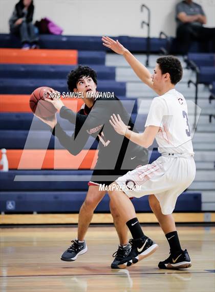 Thumbnail 3 in Chaminade vs Cleveland photogallery.