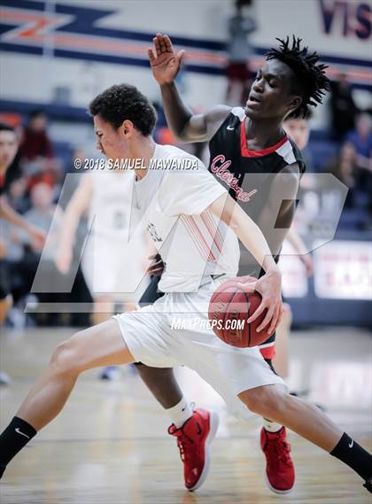 Thumbnail 1 in Chaminade vs Cleveland photogallery.