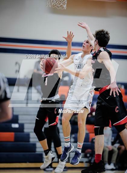 Thumbnail 3 in Chaminade vs Cleveland photogallery.