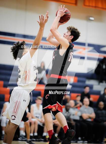 Thumbnail 1 in Chaminade vs Cleveland photogallery.