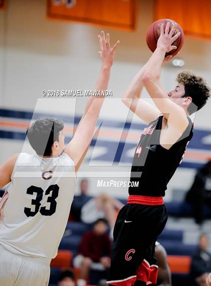 Thumbnail 1 in Chaminade vs Cleveland photogallery.