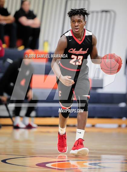 Thumbnail 1 in Chaminade vs Cleveland photogallery.