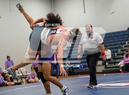 Thumbnail 1 in DeSoto Central vs Lewisburg photogallery.