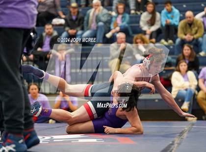 Thumbnail 2 in DeSoto Central vs Lewisburg photogallery.