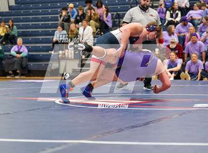 Thumbnail 1 in DeSoto Central vs Lewisburg photogallery.