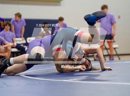 Thumbnail 1 in DeSoto Central vs Lewisburg photogallery.