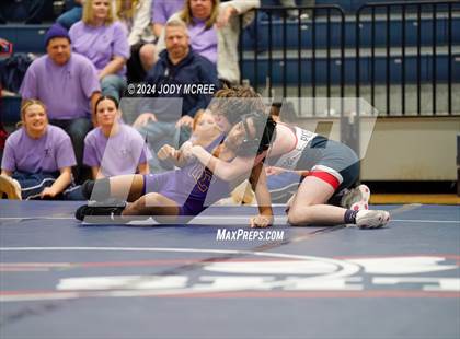 Thumbnail 1 in DeSoto Central vs Lewisburg photogallery.