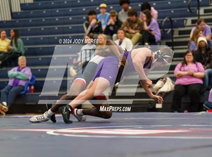 Thumbnail 1 in DeSoto Central vs Lewisburg photogallery.