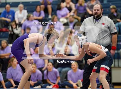 Thumbnail 1 in DeSoto Central vs Lewisburg photogallery.
