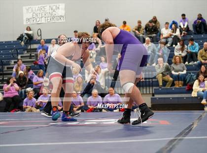 Thumbnail 2 in DeSoto Central vs Lewisburg photogallery.