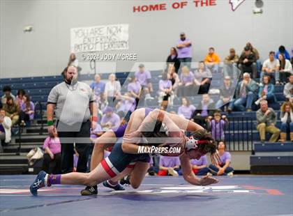 Thumbnail 3 in DeSoto Central vs Lewisburg photogallery.