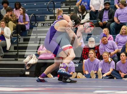 Thumbnail 2 in DeSoto Central vs Lewisburg photogallery.