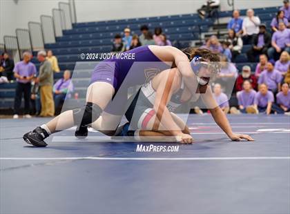 Thumbnail 2 in DeSoto Central vs Lewisburg photogallery.
