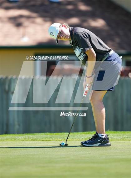 Thumbnail 1 in Jeffco Varsity Tournament  Lake Arbor Golf Course photogallery.