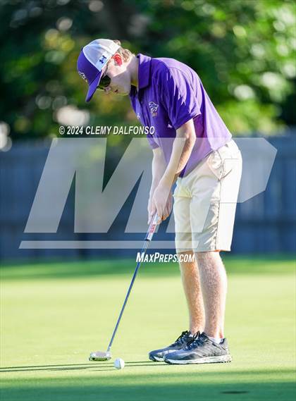 Thumbnail 2 in Jeffco Varsity Tournament  Lake Arbor Golf Course photogallery.