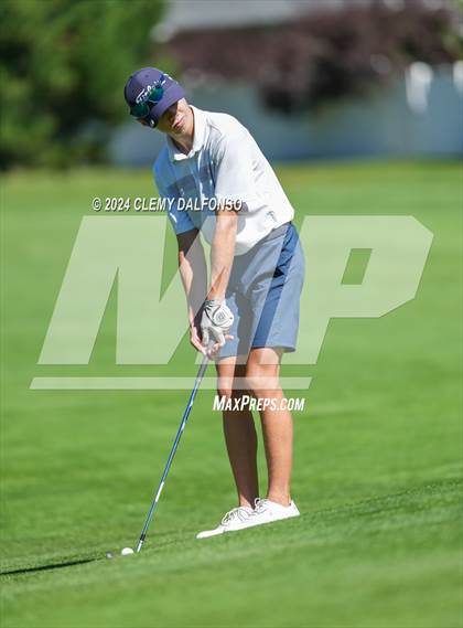 Thumbnail 1 in Jeffco Varsity Tournament  Lake Arbor Golf Course photogallery.