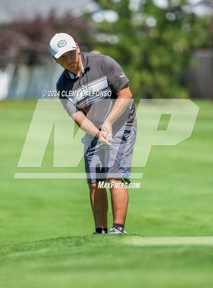 Thumbnail 1 in Jeffco Varsity Tournament  Lake Arbor Golf Course photogallery.