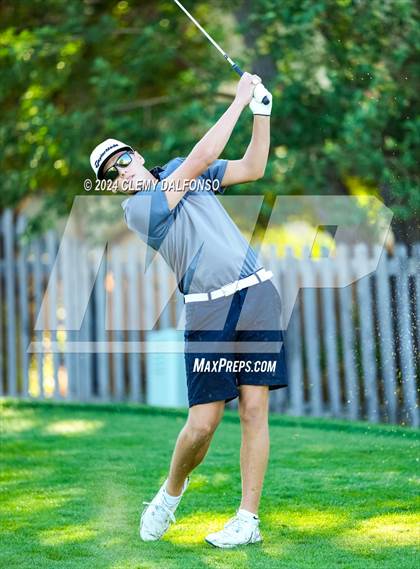 Thumbnail 3 in Jeffco Varsity Tournament  Lake Arbor Golf Course photogallery.