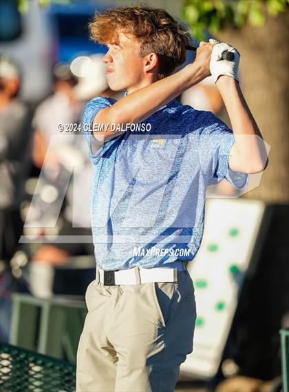 Thumbnail 3 in Jeffco Varsity Tournament  Lake Arbor Golf Course photogallery.