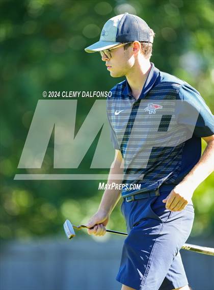Thumbnail 3 in Jeffco Varsity Tournament  Lake Arbor Golf Course photogallery.