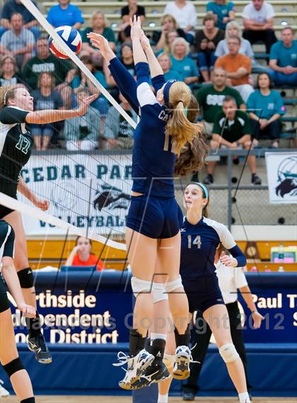 Thumbnail 3 in Boerne-Champion @ Cedar Park (UIL 4A Final Region 4) photogallery.