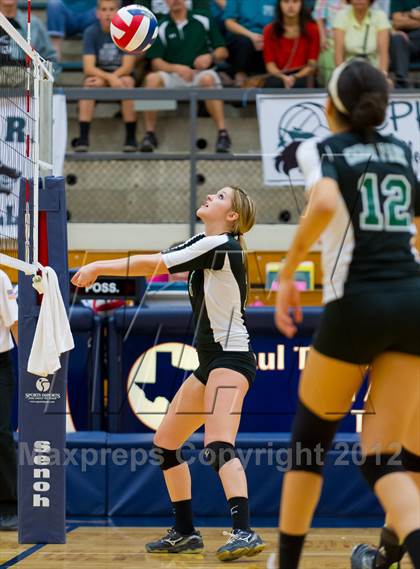 Thumbnail 1 in Boerne-Champion @ Cedar Park (UIL 4A Final Region 4) photogallery.