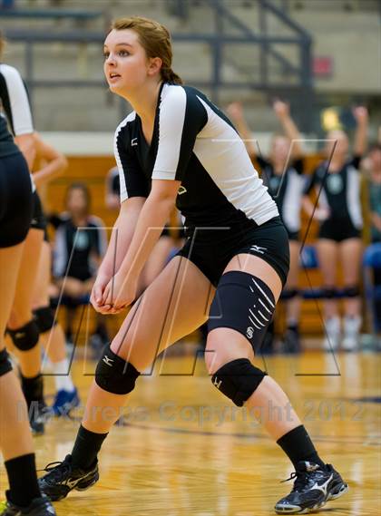 Thumbnail 1 in Boerne-Champion @ Cedar Park (UIL 4A Final Region 4) photogallery.