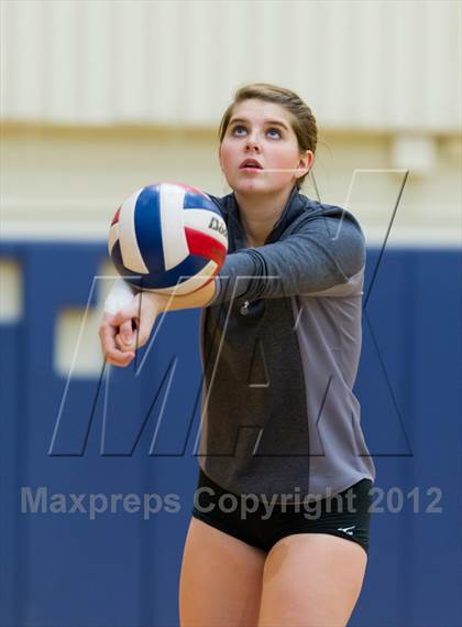 Thumbnail 3 in Boerne-Champion @ Cedar Park (UIL 4A Final Region 4) photogallery.