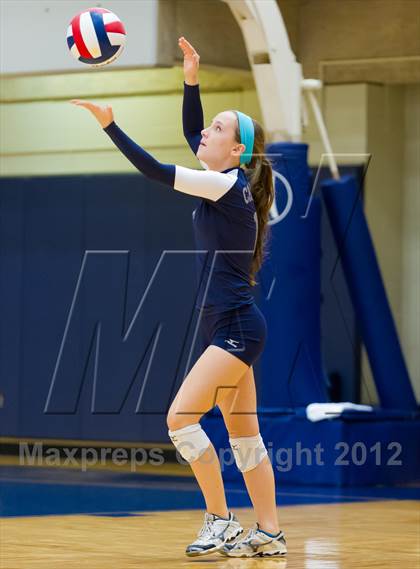 Thumbnail 2 in Boerne-Champion @ Cedar Park (UIL 4A Final Region 4) photogallery.