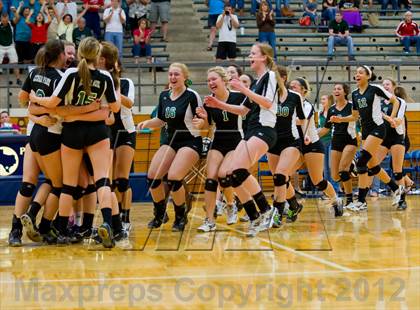 Thumbnail 3 in Boerne-Champion @ Cedar Park (UIL 4A Final Region 4) photogallery.