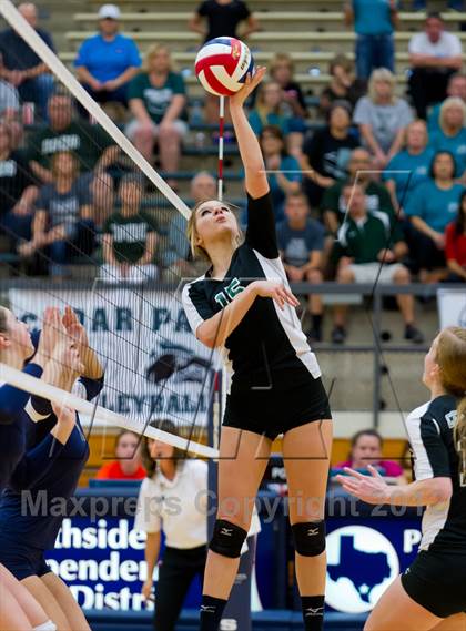 Thumbnail 1 in Boerne-Champion @ Cedar Park (UIL 4A Final Region 4) photogallery.