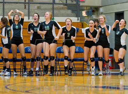 Thumbnail 2 in Boerne-Champion @ Cedar Park (UIL 4A Final Region 4) photogallery.