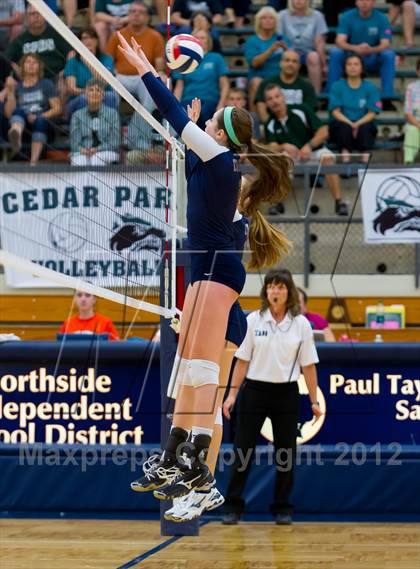 Thumbnail 3 in Boerne-Champion @ Cedar Park (UIL 4A Final Region 4) photogallery.