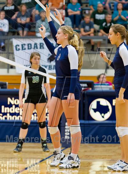 Thumbnail 3 in Boerne-Champion @ Cedar Park (UIL 4A Final Region 4) photogallery.