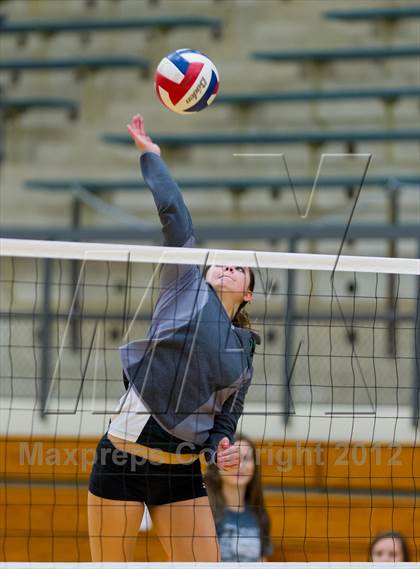 Thumbnail 3 in Boerne-Champion @ Cedar Park (UIL 4A Final Region 4) photogallery.