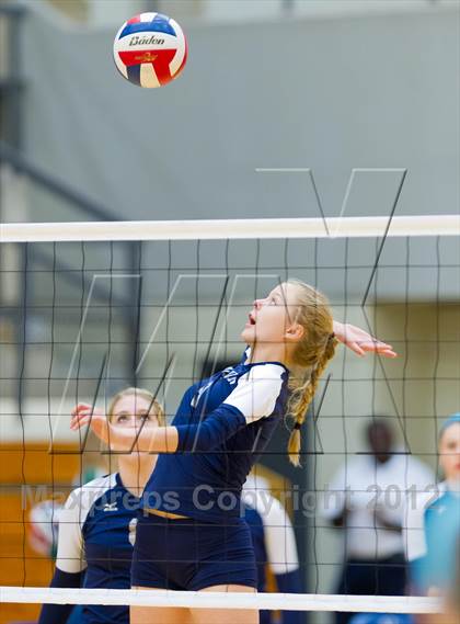 Thumbnail 1 in Boerne-Champion @ Cedar Park (UIL 4A Final Region 4) photogallery.