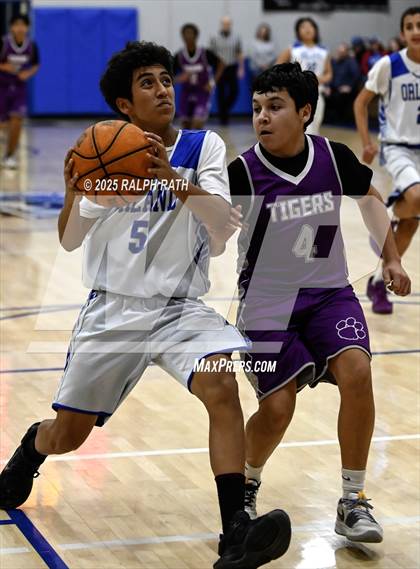 Thumbnail 3 in Orland @ Oroville photogallery.