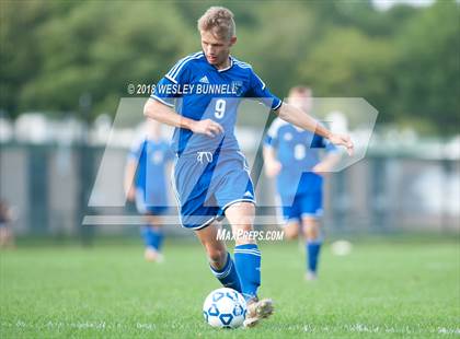 Thumbnail 2 in North Branford @ Old Lyme photogallery.