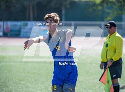 Thumbnail 2 in El Toro vs. Harvard-Westlake (SoCal High School National Showcase) photogallery.
