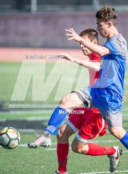 Thumbnail 2 in El Toro vs. Harvard-Westlake (SoCal High School National Showcase) photogallery.