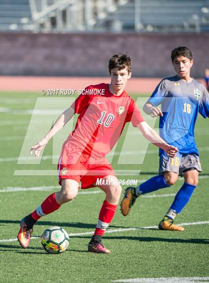 Thumbnail 3 in El Toro vs. Harvard-Westlake (SoCal High School National Showcase) photogallery.