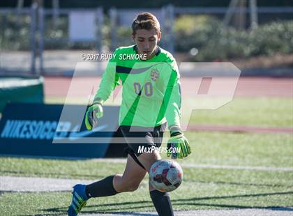 Thumbnail 1 in El Toro vs. Harvard-Westlake (SoCal High School National Showcase) photogallery.