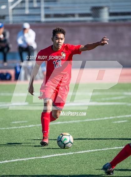 Thumbnail 2 in El Toro vs. Harvard-Westlake (SoCal High School National Showcase) photogallery.