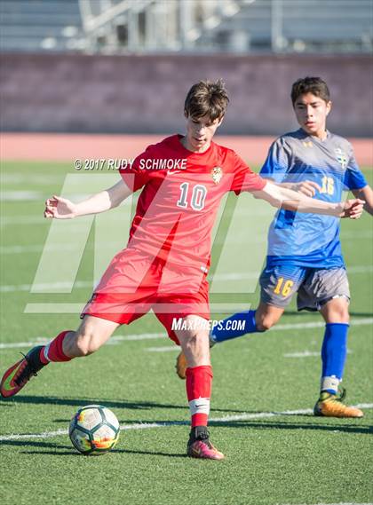 Thumbnail 1 in El Toro vs. Harvard-Westlake (SoCal High School National Showcase) photogallery.
