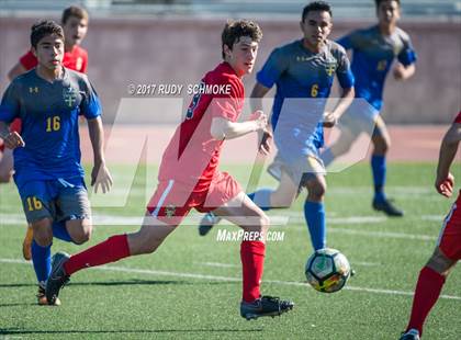 Thumbnail 3 in El Toro vs. Harvard-Westlake (SoCal High School National Showcase) photogallery.
