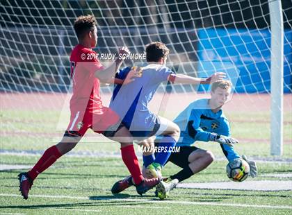 Thumbnail 3 in El Toro vs. Harvard-Westlake (SoCal High School National Showcase) photogallery.