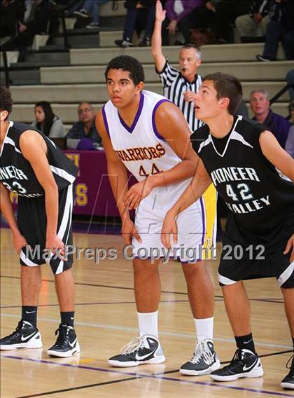 Thumbnail 2 in Pioneer Valley @ Righetti photogallery.